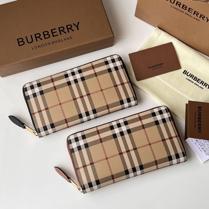 Burberry Wallets